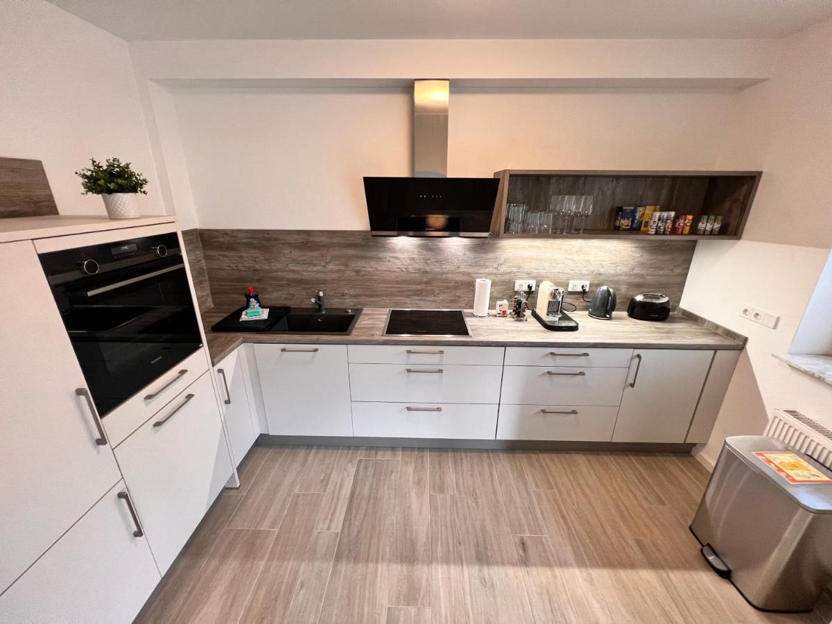 Veens Crew 4 Pax Apartment